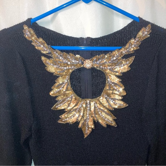 Show Stopping Vintage Sweater Dress - Picture 4 of 10